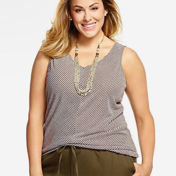 Talbots Tops - NWT Talbots V-STRIPE TANK TOP, Plus Size Petite L Talbots Tops - NWT Talbots V-STRIPE TANK TOP, Plus Size Petite L